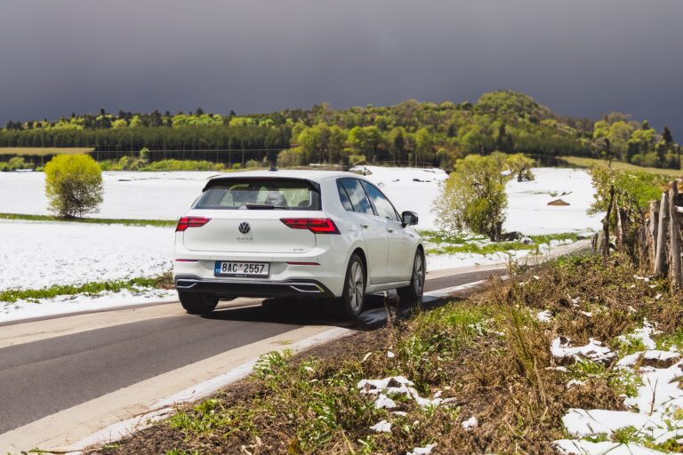 ADAC 2024 kış lastiği testlerini yayınladı, kazananlar Continental ve Goodyear oldu