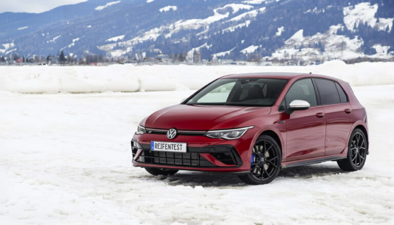 ADAC, 2025 kış lastiği testini yayımladı; 31 lastik test edildi, 11'i testi geçemedi.