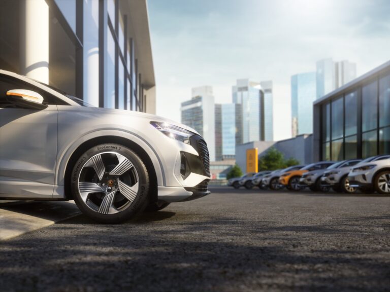 Renault EV'leri için Uyarlanan Continental EcoContact 7: Rolling Resistance EU Etiketinin A-Rating Değerinden %35 Daha Düşük, 30 km Ekstra Menzil
